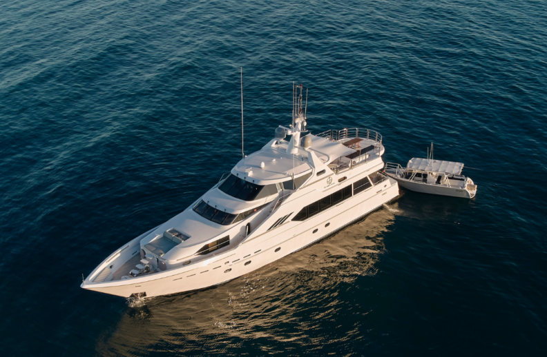 M.Y Flying Fish exploring waters in Tropical North Queensland